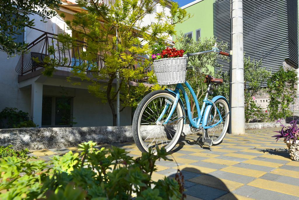 Apartments Cala ビオグラード・ナ・モル エクステリア 写真